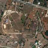 Basta per� collegarsi a Google Maps per vedere chiaramente, tramite il satellite, il percorso creato durante i lavori di sbancamento, inglobato nella natura circostante